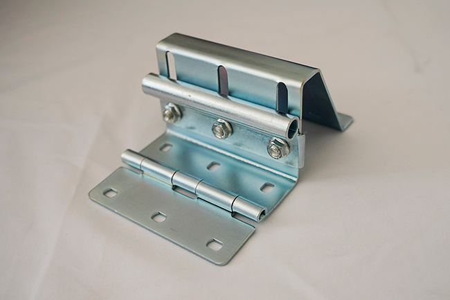 120 Broken Bridge Edge Hinge